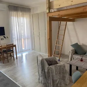Serenella Appartamento Milano